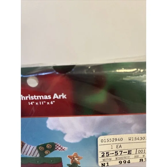 Bucilla Christmas Ark Kit #85333 Felt Home Décor NOS Sealed Noah's Nativity Kit - Picture 3 of 7